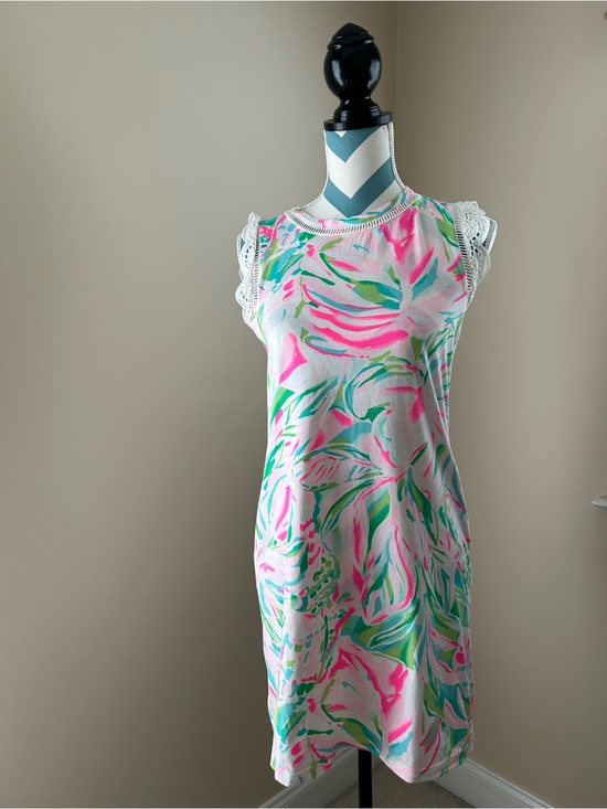 Lilly Pulitzer Dresses & Skirts - Lilly Pulitzer Pink & Green Floral Lace-Trim Midi Dress